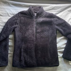 Black fluffy fleece zip up, brand new condition